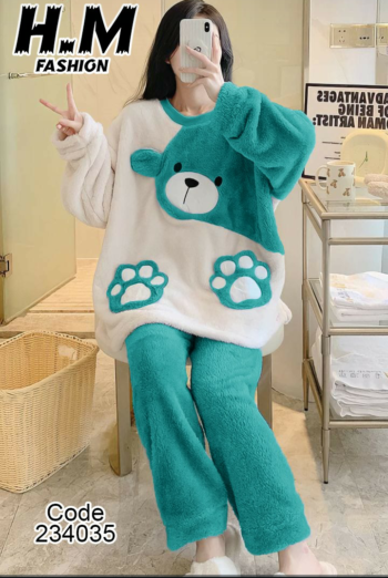 Women's winter pajamas, a dozen (12 pieces)