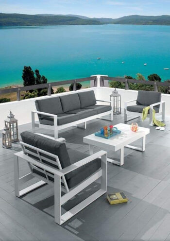 كنبه 3 مقعد و٢ كرسى وترابيزه