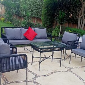 كنبه 3 مقعد و4 كراسى وترابيزه